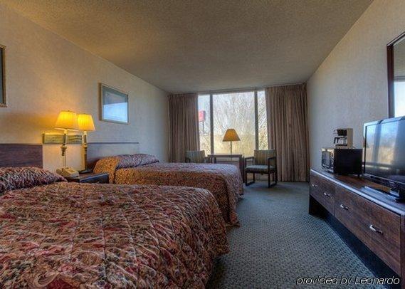 Econo Lodge Inn & Suites لومبيرتون، كارولاينا الشمالية الغرفة الصورة