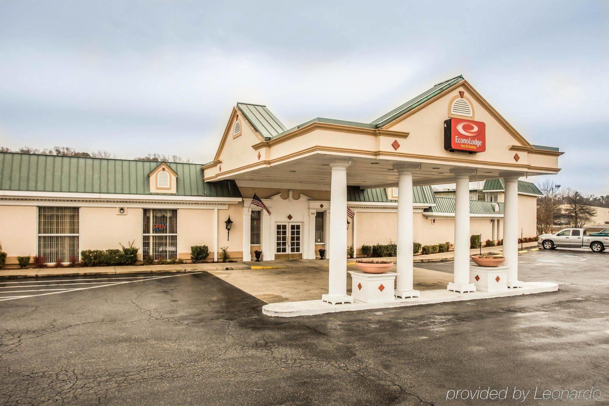 Econo Lodge Inn & Suites لومبيرتون، كارولاينا الشمالية المظهر الخارجي الصورة